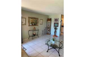 3215 Redwood Lane Melbourne, FL 32901 Sold 04/18/23