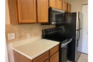 1033 HIAWASSEE ROAD, ORLANDO, FL 32835 Sold 05/01/23