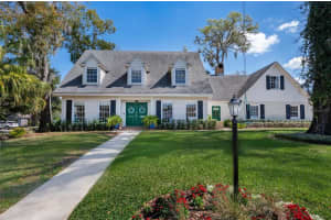 900 ARAPAHO TRAIL, MAITLAND, FL 32751 Sold 04/07/23