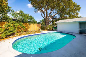25 MINNEHAHA CIRCLE, MAITLAND, FL 32751 Sold 06/05/23