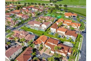 303 BRUNELLO DRIVE, DAVENPORT, FL 33897 Sold 03/31/23