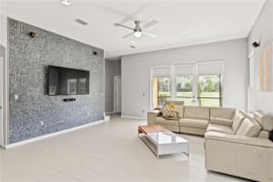 8718 The Esplanade #16 Orlando, FL 32836 Sold 06/28/23