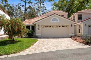1022 KNOLL WOOD COURT, WINTER SPRINGS, FL 32708 Sold 05/01/23
