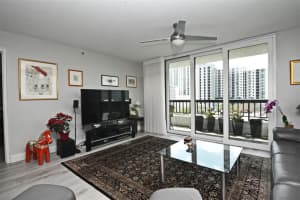 530 CENTRAL BOULEVARD, ORLANDO, FL 32801 Sold 05/25/23