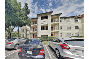 3016 PARKWAY BOULEVARD, KISSIMMEE, FL 34747 Sold 05/09/23