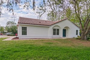 977 TROON TRACE, WINTER SPRINGS, FL 32708 Sold 05/03/23