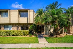 405 OAK HAVEN DRIVE, ALTAMONTE SPRINGS, FL 32701 Sold 08/15/23