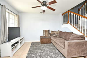 6844 MAGNOLIA POINTE CIRCLE, ORLANDO, FL 32810 Sold 04/14/23