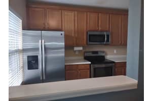 10301 MANDERLEY WAY, ORLANDO, FL 32829 Sold 04/07/23