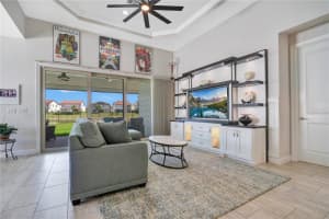 10487 ROYAL CYPRESS WAY, ORLANDO, FL 32836 Sold 05/10/23