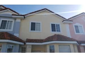 1196 BEACH CIRCLE, KISSIMMEE, FL 34746 Sold 04/19/23