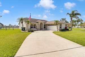 2347 SWEETWATER BOULEVARD, SAINT CLOUD, FL 34772 Sold 04/28/23