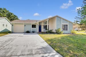 10043 GARRISON LANE, ORLANDO, FL 32821 Sold 05/22/23