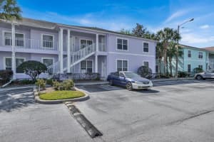 3137 SUN LAKE COURT, KISSIMMEE, FL 34747 Sold 05/10/24