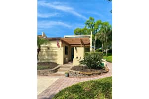 716 TEAL LANE, ALTAMONTE SPRINGS, FL 32701 Sold 04/18/23