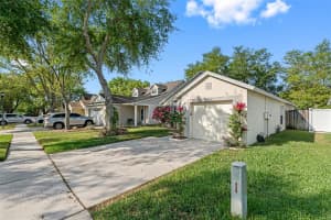 6629 SUMMER HAVEN DRIVE, RIVERVIEW, FL 33578 Sold 04/13/23