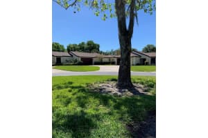 1924 SYCAMORE CIRCLE, TAVARES, FL 32778 Sold 06/06/23