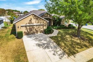 533 LAKE SUMNER DRIVE, GROVELAND, FL 34736 Sold 04/27/23