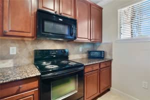 902 Charo Pkwy, Davenport, FL 33897, Sold 04/24/23
