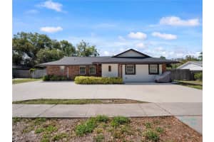 588 LAKE HOWELL ROAD, MAITLAND, FL 32751 Sold 11/13/23