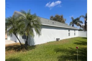 2093 WHISPERING TRAILS BOULEVARD, WINTER HAVEN, FL 33884 Sold 05/08/23