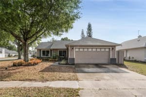 201 HAMPTON COURT, SANFORD, FL 32773 Sold 04/19/23