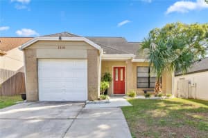 1216 PIN OAK DRIVE, APOPKA, FL 32703 Sold 06/16/23