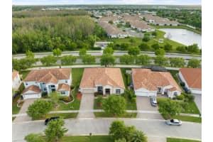 2760 Swoop Cir, Kissimmee, FL 34741, Sold 04/27/23