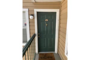 4200 THORNBRIAR LANE, ORLANDO, FL 32822 Sold 10/04/23