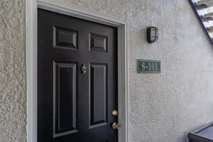 2627 MAITLAND CROSSING WAY, ORLANDO, FL 32810 Sold 06/20/23