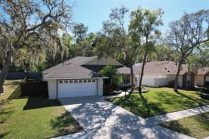 5453 GLEN OAK PLACE, SANFORD, FL 32771 Sold 04/10/23
