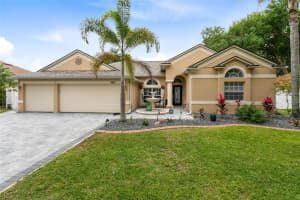 4916 LAZY OAKS WAY, SAINT CLOUD, FL 34771 Sold 04/25/23