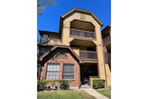 390 LAKE PLACID COURT, ALTAMONTE SPRINGS, FL 32701 Sold 04/14/23