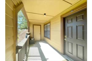 390 LAKE PLACID COURT, ALTAMONTE SPRINGS, FL 32701 Sold 04/14/23