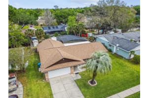1041 FOREST CIRCLE, WINTER SPRINGS, FL 32708 Sold 04/26/23
