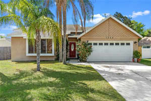 1242 Ravida Woods Dr, Apopka, FL 32703, Sold 04/21/23