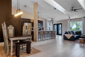 1242 Ravida Woods Dr, Apopka, FL 32703, Sold 04/21/23
