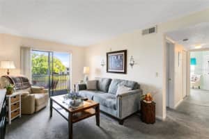 1128 Pine Ridge Cir, Sanford, FL 32773, Sold 05/01/23