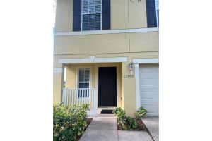 13500 APPLEROSE LANE, ORLANDO, FL 32824 Sold 07/10/23