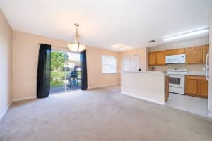 592 CRESTING OAK CIRCLE, ORLANDO, FL 32824 Sold 07/06/23