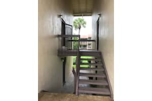 604 ORANGE DRIVE, ALTAMONTE SPRINGS, FL 32701 Sold 03/27/24