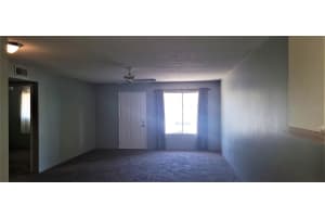 726 W Rosewood Ln, Tavares, FL 32778, Sold 04/13/23