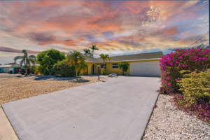 10319 SANDPIPER ROAD, BRADENTON, FL 34209 Sold 06/26/23