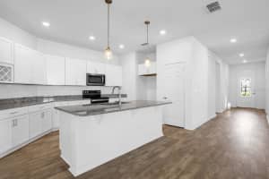 2525 BISCOTTO CIRCLE, DAVENPORT, FL 33897 Sold 08/01/23