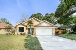 985 Summer Lakes Dr, Orlando, FL 32835, Sold 05/01/23