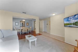 985 Summer Lakes Dr, Orlando, FL 32835, Sold 05/01/23