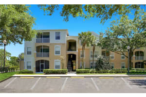 6084 STEVENSON DRIVE, ORLANDO, FL 32835 Sold 10/16/23