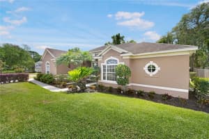 642 CALEDONIA PLACE, SANFORD, FL 32771 Sold 10/27/23