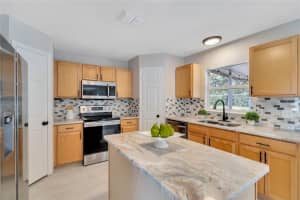 4519 WILLAMETTE CIRCLE, ORLANDO, FL 32826 Sold 06/05/23