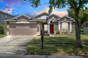 2730 DOVER GLEN CIRCLE, ORLANDO, FL 32828 Sold 05/01/23
